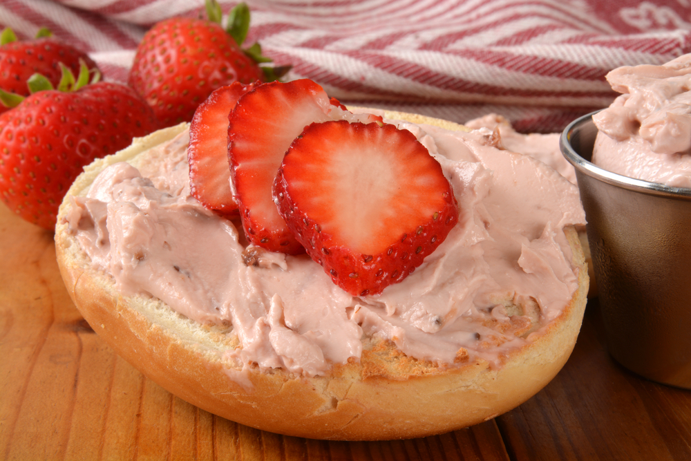 Bagel with strawberries