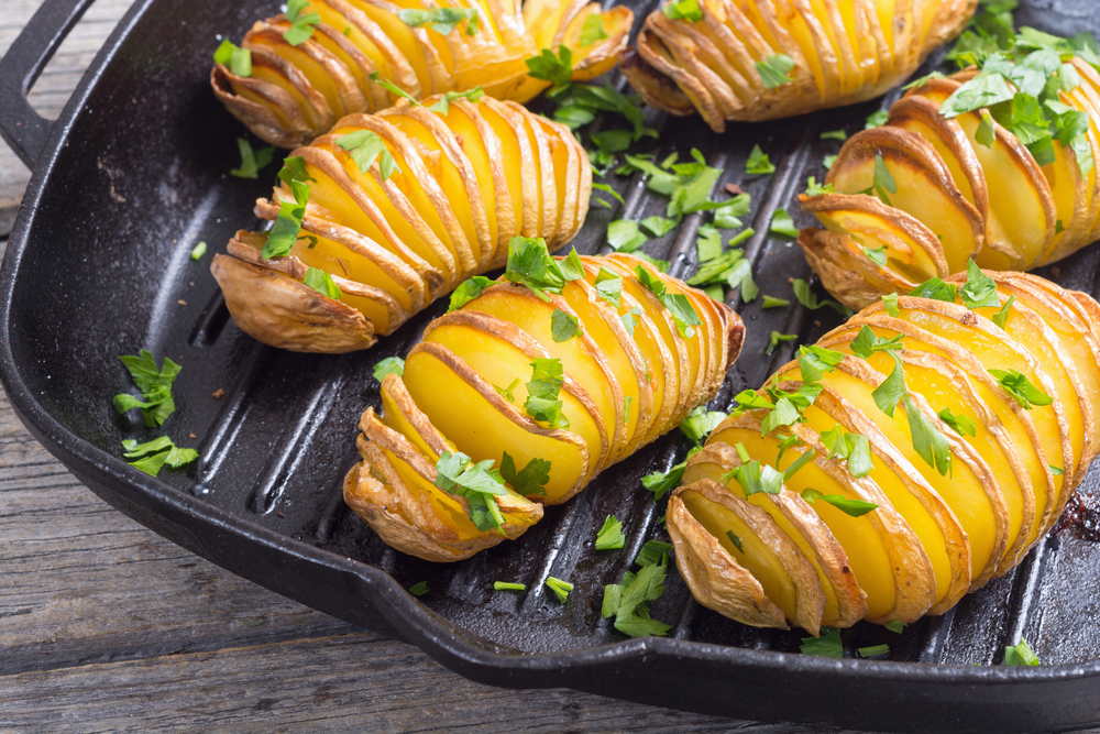 Cheesy Hasselback potatoes